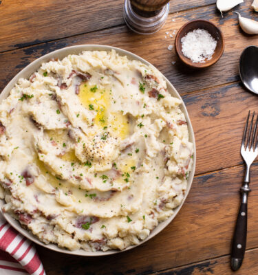 Sonoma-Farm-Garlic-Olive-Oil-Infused-Mashed-Potatoes-Recipe